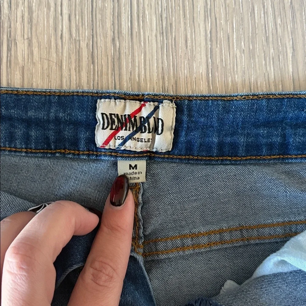 Denim Blvd Distressed Stretch Denim Shorts Size M